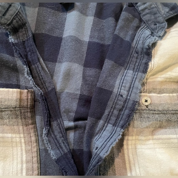 Forever21 size S long sleeve flannel shirt - Picture 8 of 9
